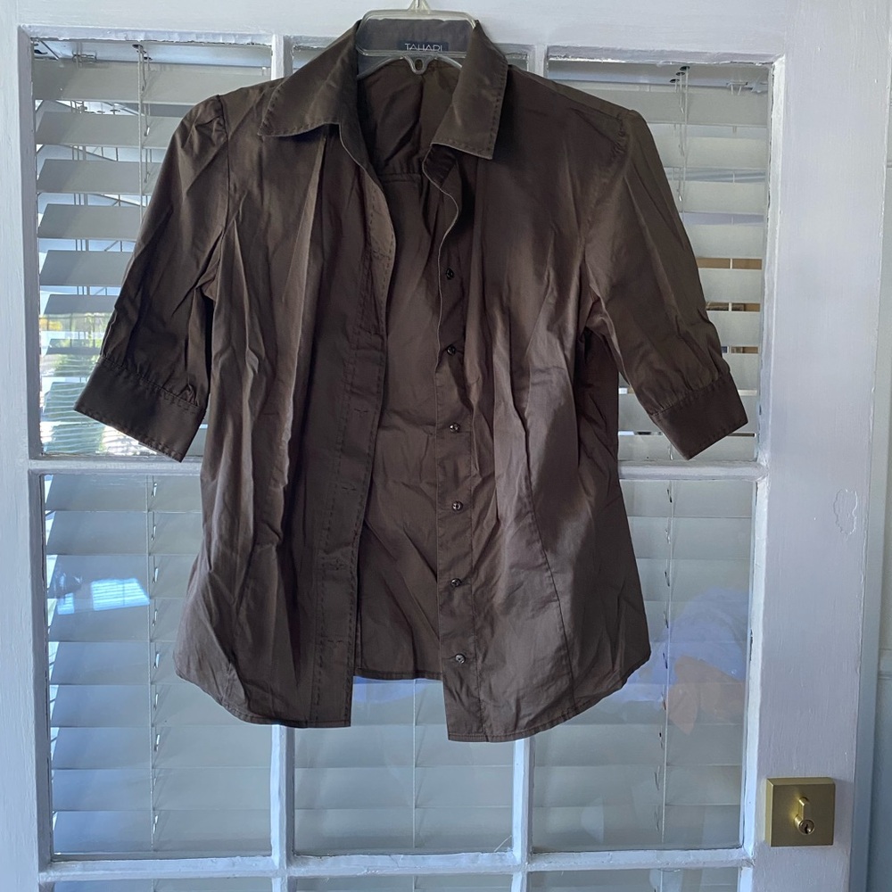 Olive army green brown Tahari  top S
